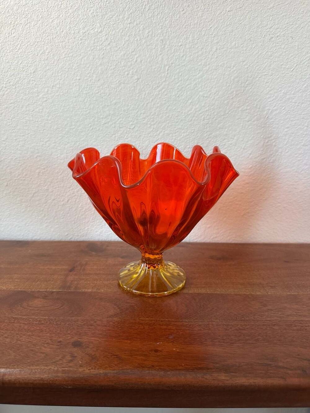 L.E. Smith Amberina Pedestal Compote Bowl Orange Red Art Glass